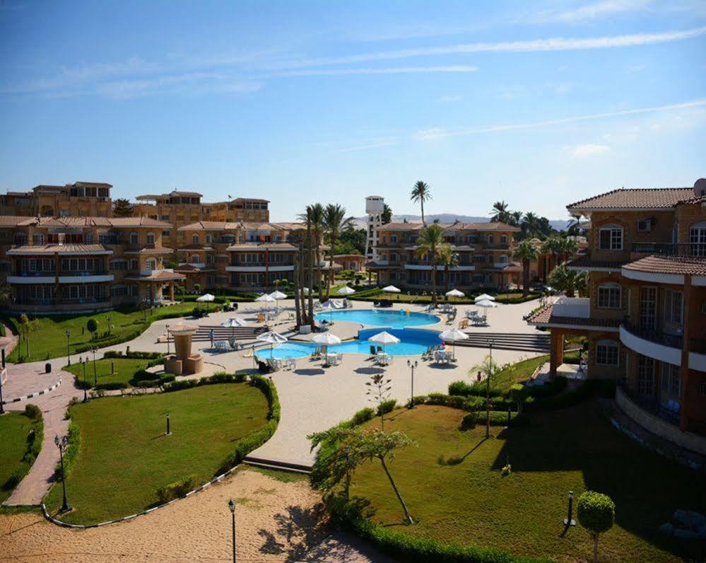 Tolip Inn Resort Fayed Exterior foto